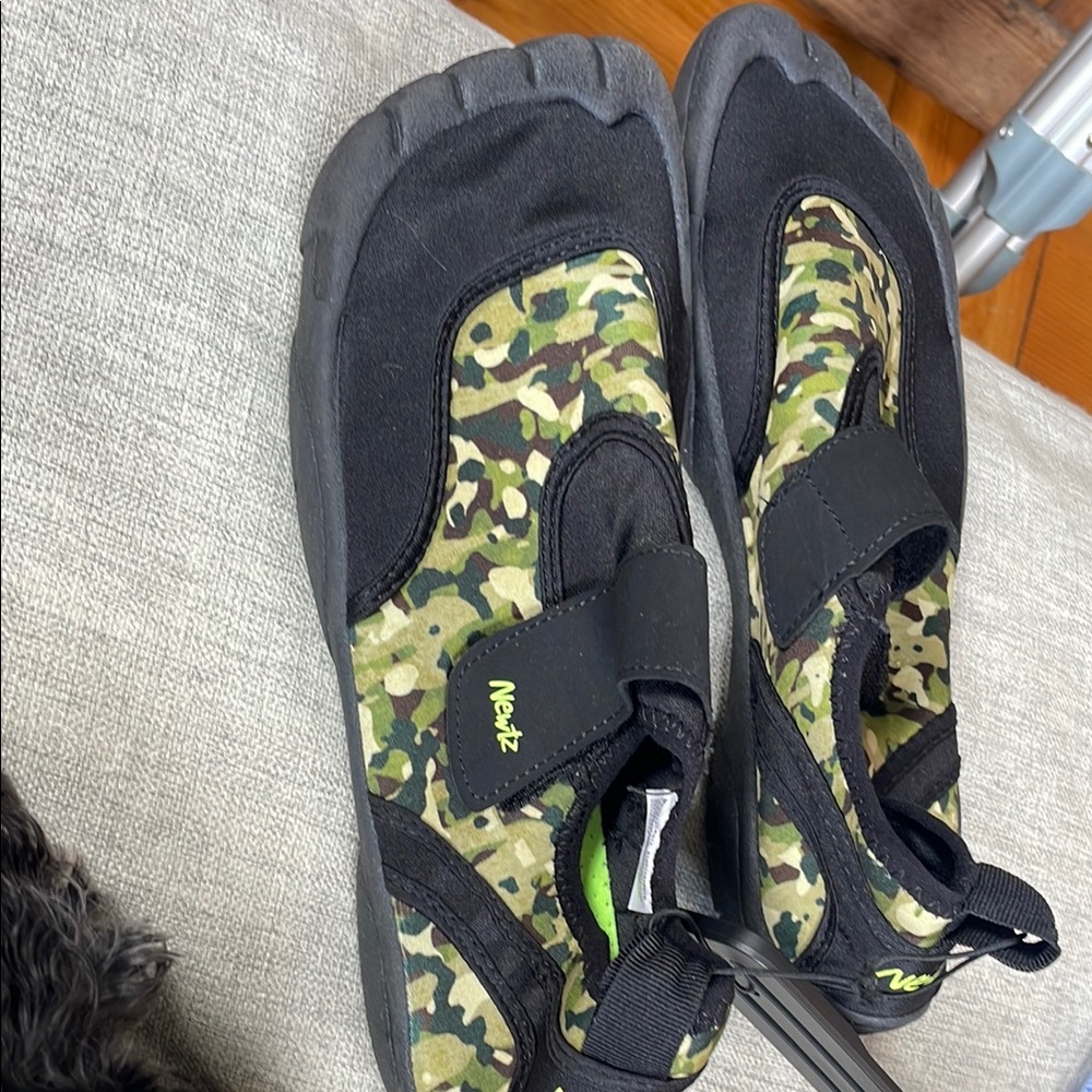 Green and Black Water Shoes with Camouflage Design